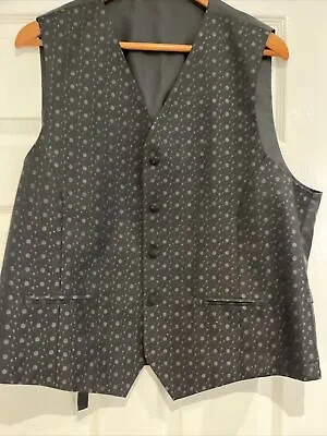 Mens Waistcoat Vest Wedding Formal Bar Cruise Size Large Black/silver • £6