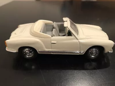 Yat Ming Road Legends #94206 1960 Volkswagen VW Karmann GHIA White Car - 1:43 • $15