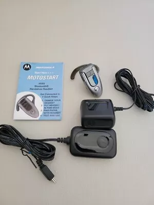 Motorola H500 Silver Wireless Bluetooth Microphone Ear Hook Headset   WORKS!!! • $17.95