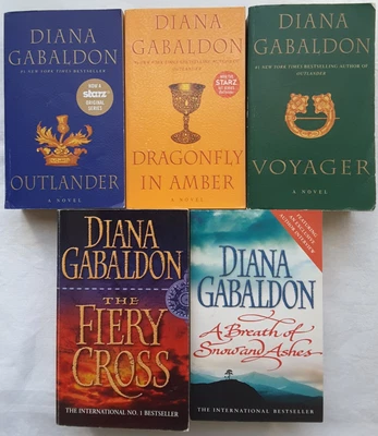 $19.95 • Buy DIANA GABALDON 5 BKS  Outlander, Dragonfly, Voyager, Fiery Cross, Breath