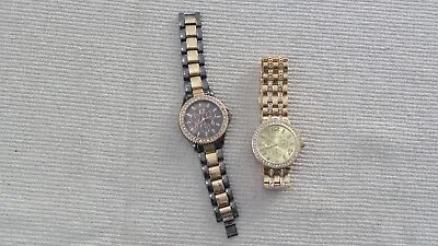 £6.99 • Buy 2 Ladys Watches 1 Genava Never Used 1 New Look New Batterys Fitted In Both