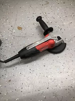 Milwaukee 6130-33 120V 4.5 Inch Angle Grinder • $48