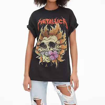 Official Metallica Flaming Skull Flower Boyfriend T-shirt Women's Small NWT OOP • $24