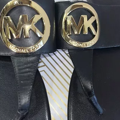 MICHAEL KORS RACQUEL THONG SANDALS Women's Size 8.5 Black Gold Logo Medallion • $20
