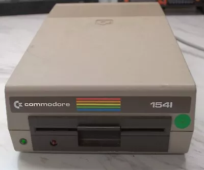 Commodore Model VIC-1541 5 1/4  Floppy Disk Drive • £75.98