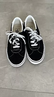 VANS Old School Casual Shoes For Women Size US 8.5 UK 6 EUR 39 - Black/White • $45