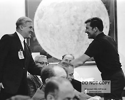 Wally Schirra & Wernher Von Braun Greet During Pre-briefing  8x10 Photo (ep-181) • $8.87