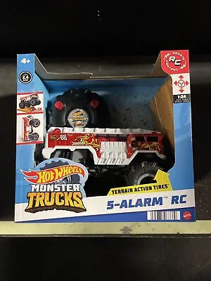 Hot Wheels Monster Trucks Remote Control 5-Alarm RC Fire Truck 1:24 Scale • $16