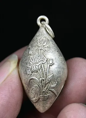 4CM Rare Old China Miao Silver Feng Shui Flower Lucky Necklace Pendant Bell • $12