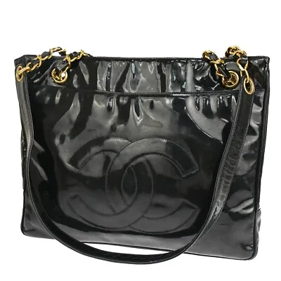 $718 • Buy CHANEL CC Logo Chain Shoulder Tote Bag Patent Leather Black GHW Vintage 17YC207