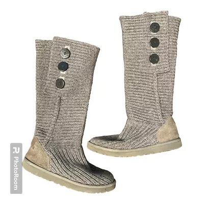 UGG Classic Cardy Women's Size 8 Gray Wool Knit 3 Buttons Winter Boots 5819 • $35