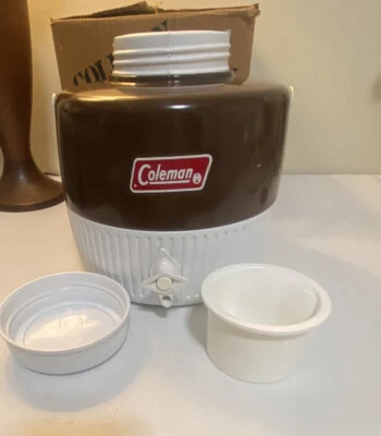$24.97 • Buy Vintage Coleman Brown Snow Lite 1 Gallon Water Cooler Jug W/ Cup Model 5501