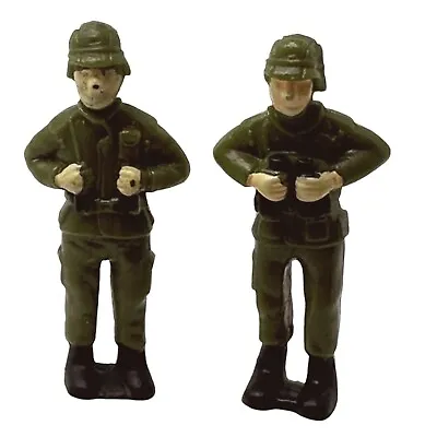 Army Toy Vintage Army Men Lot Miniature 1.25 Inches Green Soldier • $9.84