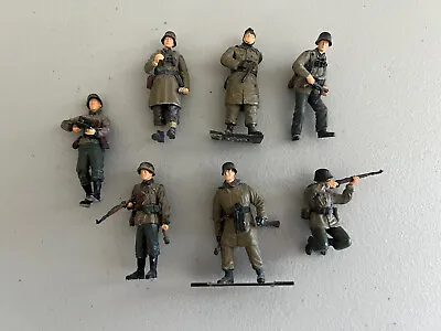 1/35 Lot Of 7 Built Painted Very Detailed Military WWII Army Figures (A12) • $35