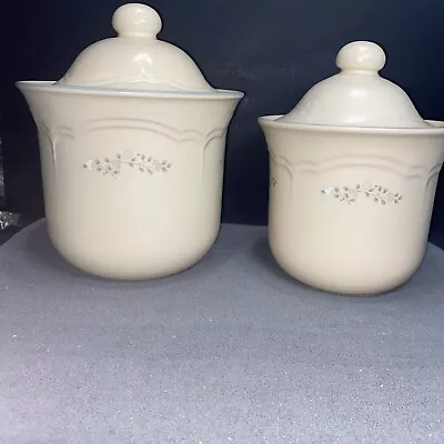 Remembrance By PFALTZGRAFF 2 Pcs Canister Set Flour Sugar  Great Condition! • $20