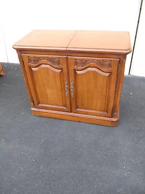 64112 Solid Maple White Furniture  Bar Cart Sideboard Server Cabinet • $375