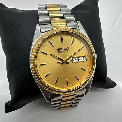 Vintage Seiko 7N43-8111 Men's Day Date Quartz Wrist Watch Two Tone Presidential  • $59.99