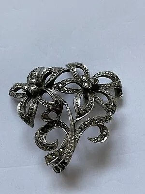 £2.99 • Buy VINTAGE Silver Brooch Marcasite (?) Floral Design (see Description) Collectable