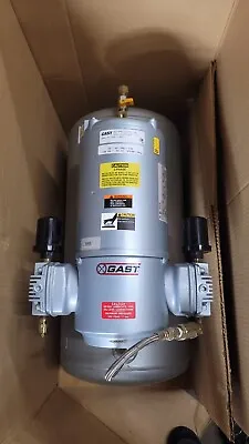 GAST 5HCD-10-M553 Piston Air Compressor 3/4 HP 3 Phase 208 Volt 60 HZ • $1200