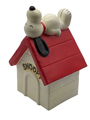 1970 Peanuts Sleeping Snoopy Doghouse Coin Piggy Bank-7 -Vintage Free Shipping • $29.95