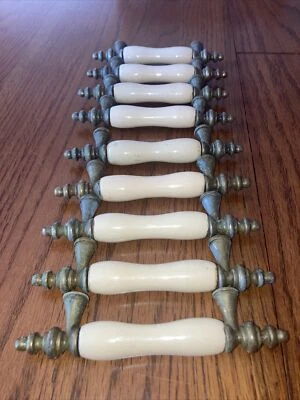 $20.25 • Buy Belwith Cabinet Drawer Pulls  Porcelain Brass Lot Of 9 No Screws P333-UB Pics!