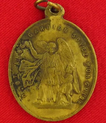 Vintage GUARDIAN ANGEL Medal  Religious CONGREGATION OF HOLY ANGELS Medal FRENCH • $39.99