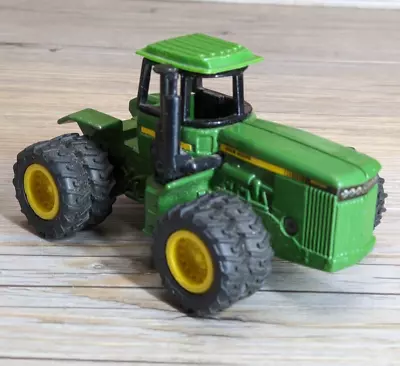 John Deere 1/64 Scale Die Cast 3.5  Model 8850 Tractor 0898G • $17.48