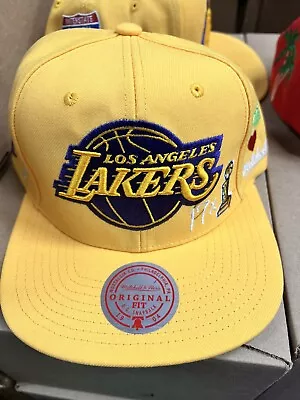 Los Angeles Lakers SnapBack Hat Mitchell & Ness Yellow Gold • $39.91