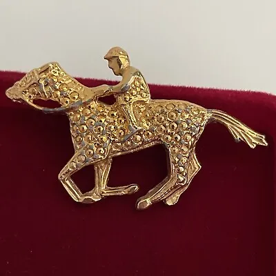 Vintage Horse Racing Brooch Pin Goldtone Equestrian *tarnish • £7.99