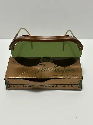 Willson Feather Spec Glasses Tinted Lens Looped Ears With Box • $24.95