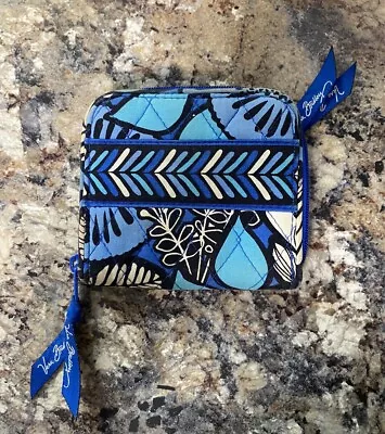 VERA BRADLEY Retired Black White Blue Bayou Floral Zip Wallet Coin Bag • $7.99