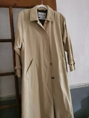 Jaeger Rain Mac Trench Coat Ladies Size Medium  • £20