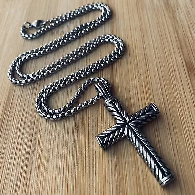 $9.99 • Buy MENDEL Boys Mens Stainless Steel Vintage Cross Pendant Necklace Men Women Silver