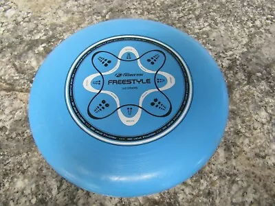 Frisbee 81101 Freestyle Ultimate Frisbee Disc 160 Grams  • $8.95