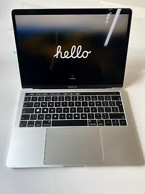 Apple MacBook Pro 13  Silver A1989 (256GB SSD I5 8279U  2.40GHz 8GB) - A4 • £274.95
