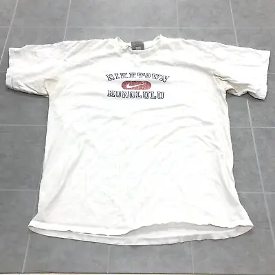 Vintage Nike White Short Sleeve Crew Neck Graphic Logo T-shirt Adult Size L • $25