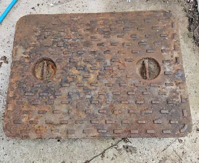£125 • Buy Old Heavy Cast Iron Reclaimed Manhole Cover . ( No Frame )
