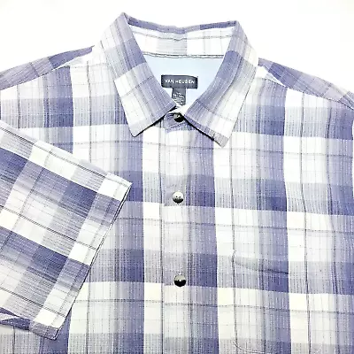 Van Heusen Men's Large Button Down Classic Fit Blue Plaid Short Sleeve Shirt • $10