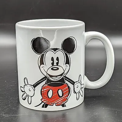 Disney Mickey Mouse White Ceramic Coffee Mug Cup Zak! Designs 3 1/4” Tall • $11.99