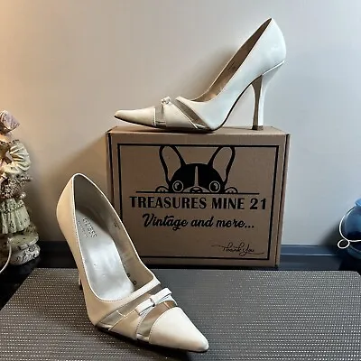 Vintage Guess By Marciano White Heels GS776 • $20