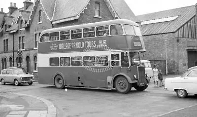 PHOTO Hardwick (Wallace Arnold) Leyland PD2 SUA296 At Scarborough In 1966 • £1.99