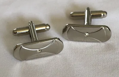 £4 • Buy Shiny And Brushed Finish Silver Tone Metal With Diamante Cufflinks