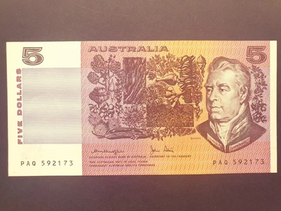 $5.50 • Buy $5 R207 Knight/Stone GVF Prefix PAQ Australia 1979 Paper Note