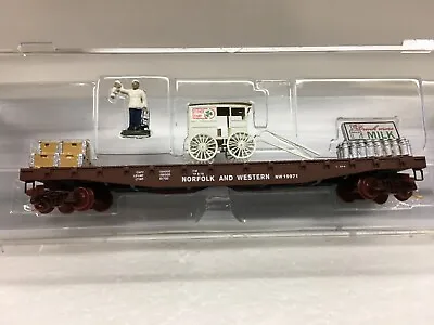 N Scale Micro Trains MTL SP Run 14-158 Clover Dairy NW 19971 Flat W/Load • $75