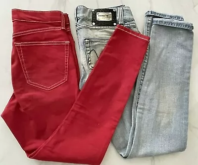 $25 • Buy Lot Of 2 Women's Jeans Size 27,28: Topshop Moto JAMIE And MET IN JEANS, Italy