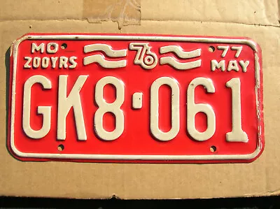 Vintage May 1976-1977 Missouri Bicentennial License Plate.Pretty Decent Cnd. • $15