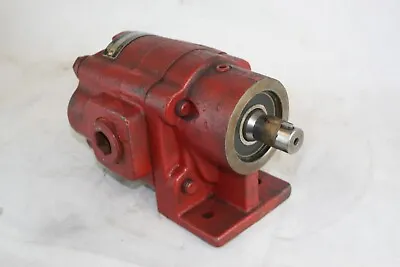 Muncie PL25-RPBB Hydraulic Gear Pump • $799.99