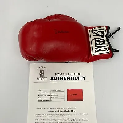 Muhammad Ali Signed Everlast Boxing Glove Beckett COA • $1499