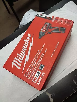 Milwaukee 2401-22 12V Li-Ion 1/4  Cordless Drill/Driver • $85