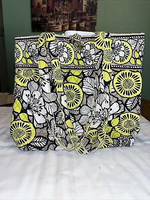 Vera Bradley Large  Tote Bag/Shoulder Strap Citron Lime HTF Retired Toggle • $14.50